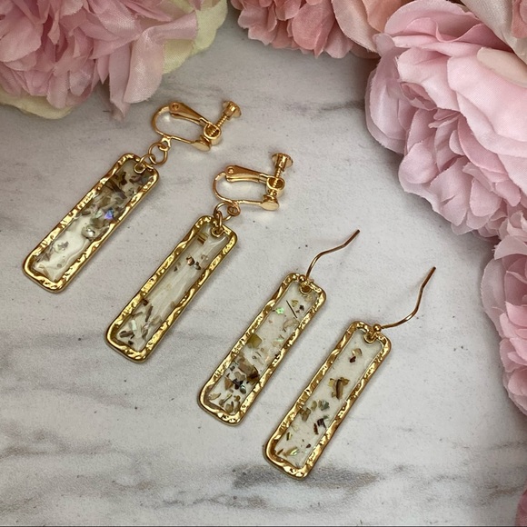 Boho Gilded Gold Rectangular Shell Dangle Earrings - Picture 10 of 16